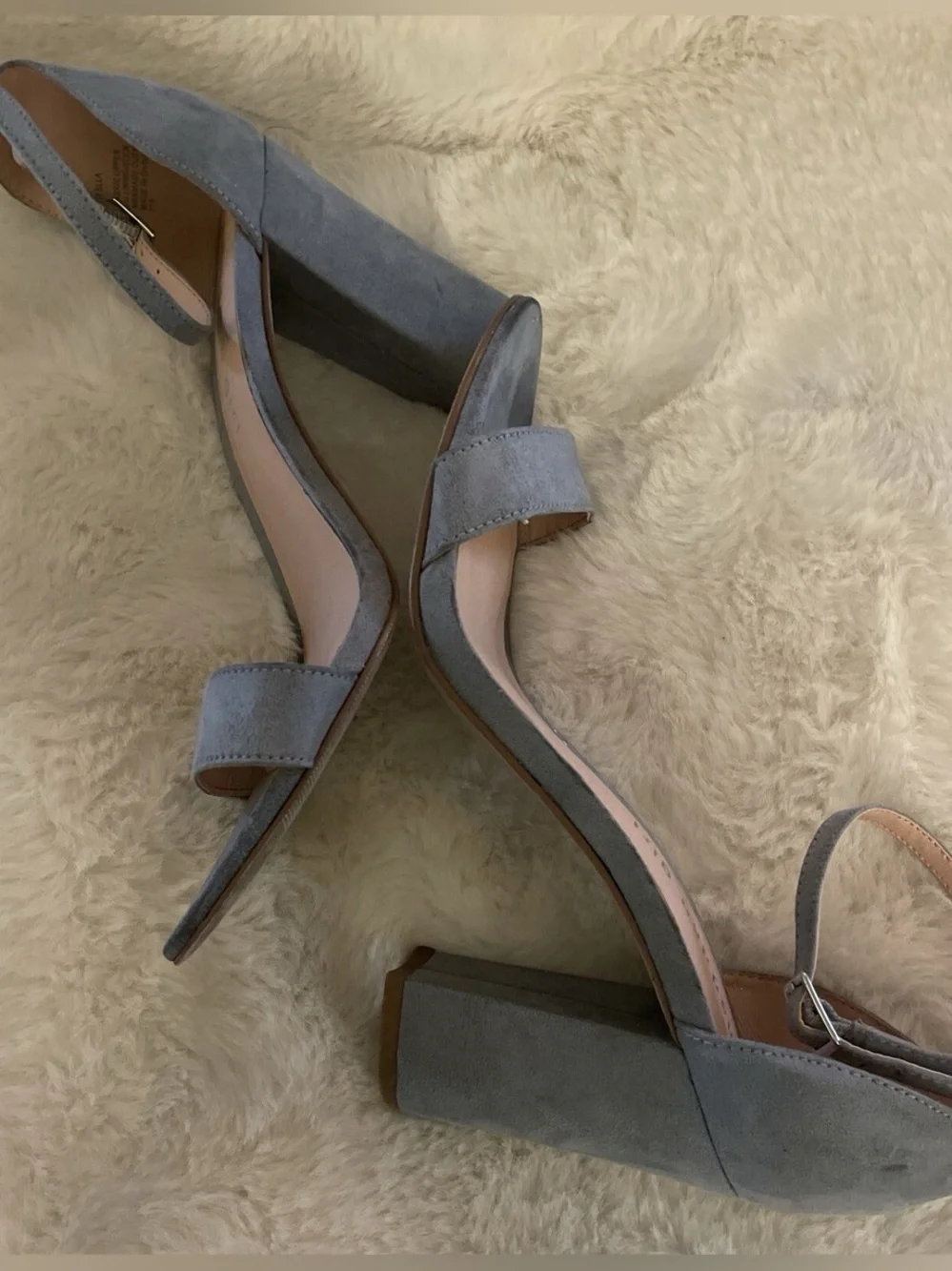 Madden Girl Beella light blue/gray suede ankle strap dress sandals Preowned SZ 8